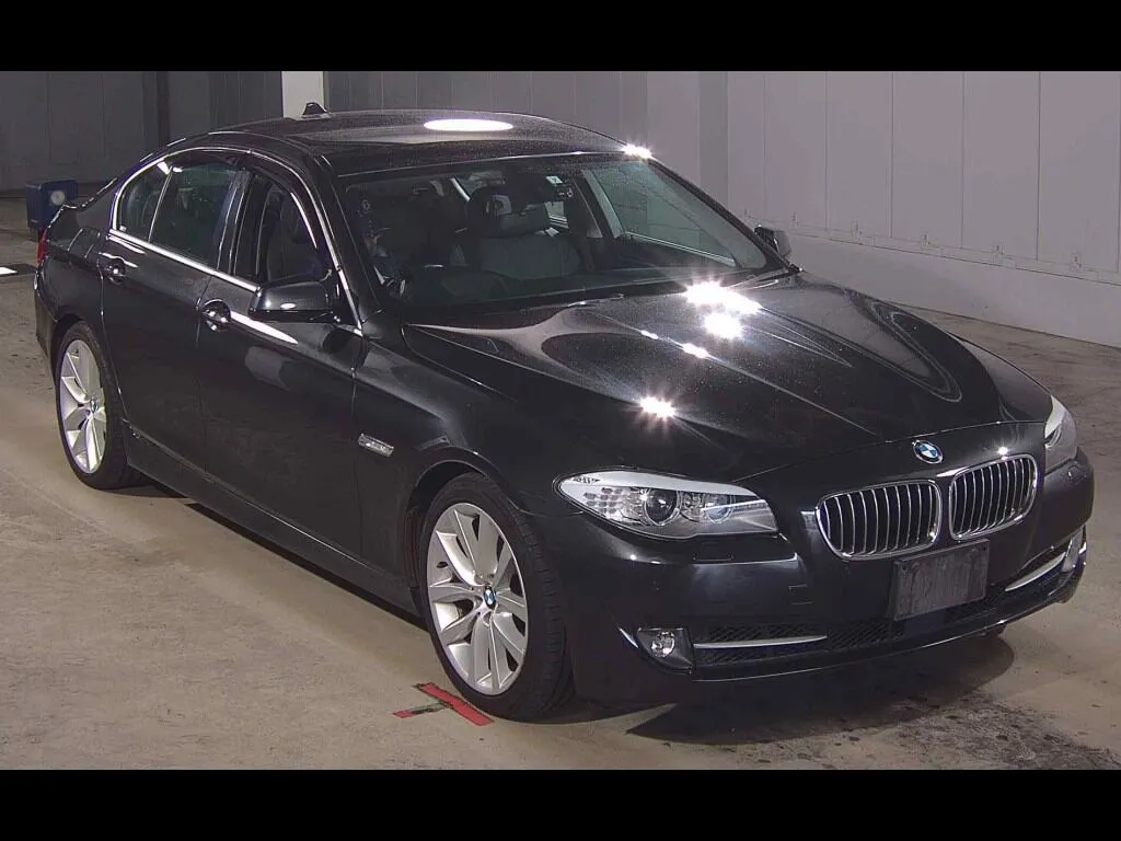 BMW 5 SERIES 4D 535I