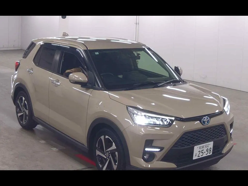TOYOTA RAIZE HYBRID Z
