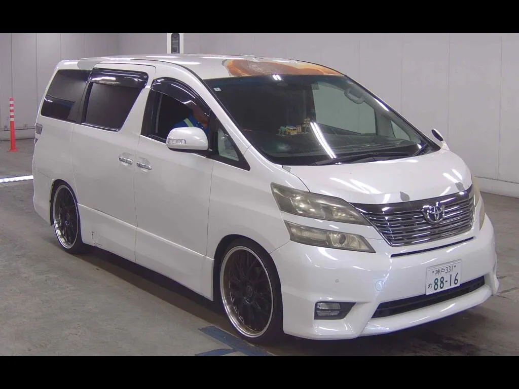 TOYOTA VELLFIRE 2.4Z