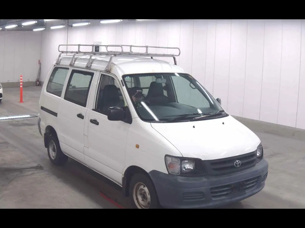 TOYOTA TOWNACE VAN 5D DX