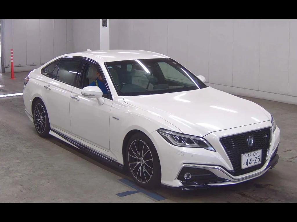 TOYOTA CROWN HYBRID RS ADVANCE