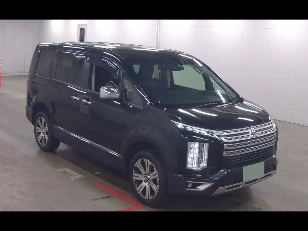 MITSUBISHI DELICA D:5 4WD P
