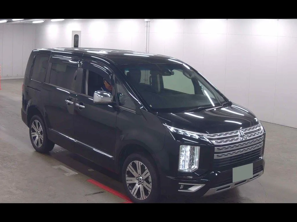 MITSUBISHI DELICA D:5 4WD P