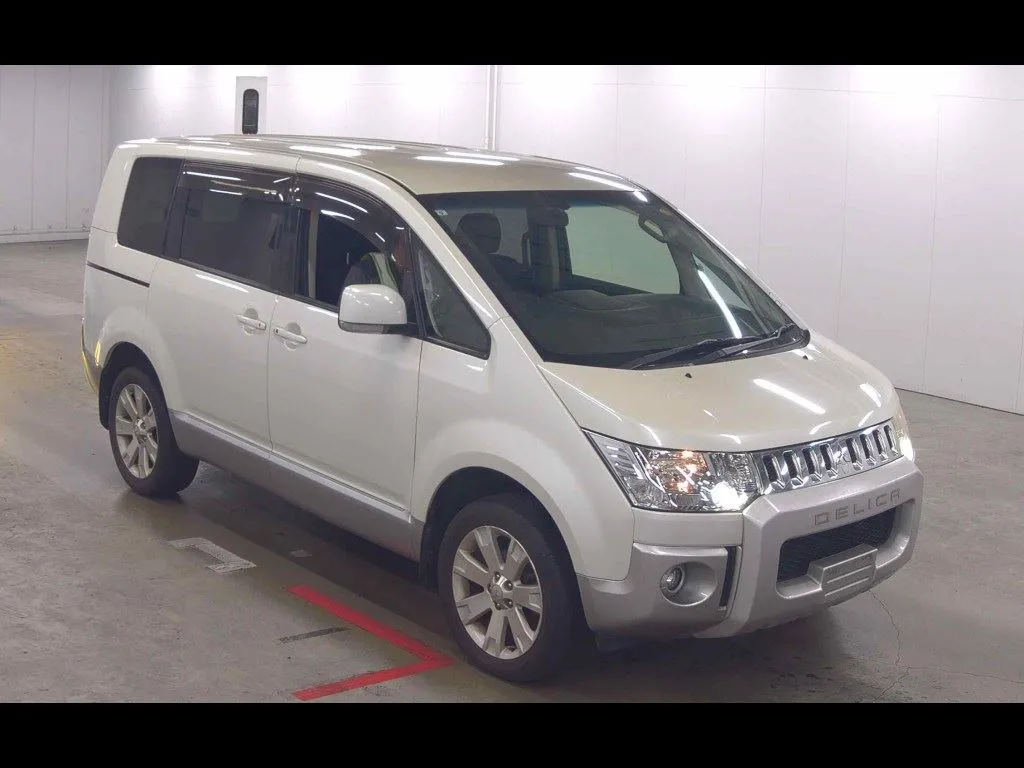 MITSUBISHI DELICA D:5 4WD D POWER PACKAGE