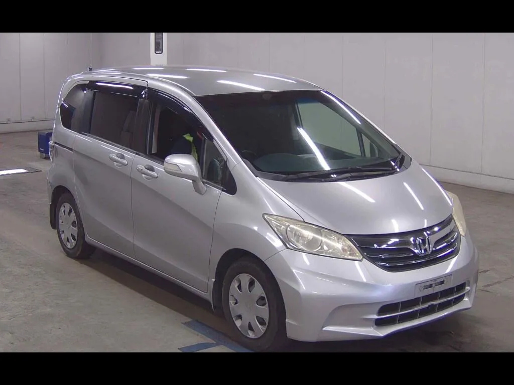 HONDA FREED G JUST SELECTION