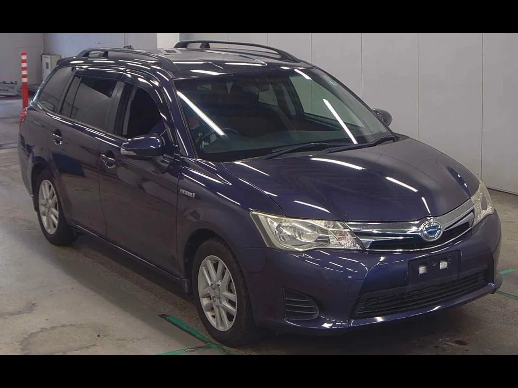 TOYOTA COROLLA FIELDER HYBRID G