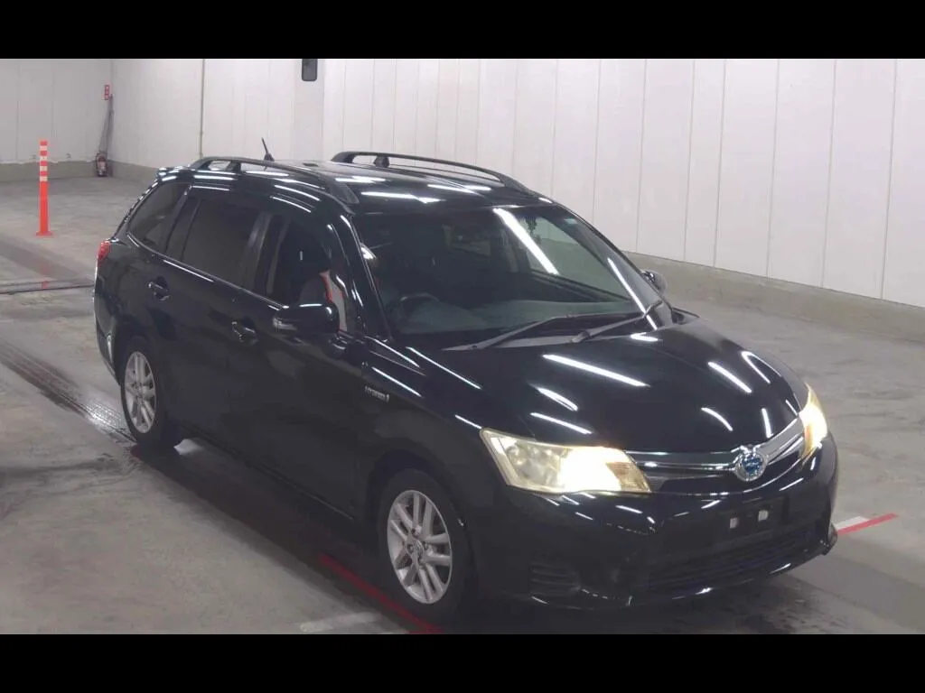 TOYOTA COROLLA FIELDER HYBRID G