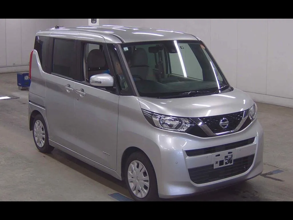 NISSAN ROOX X