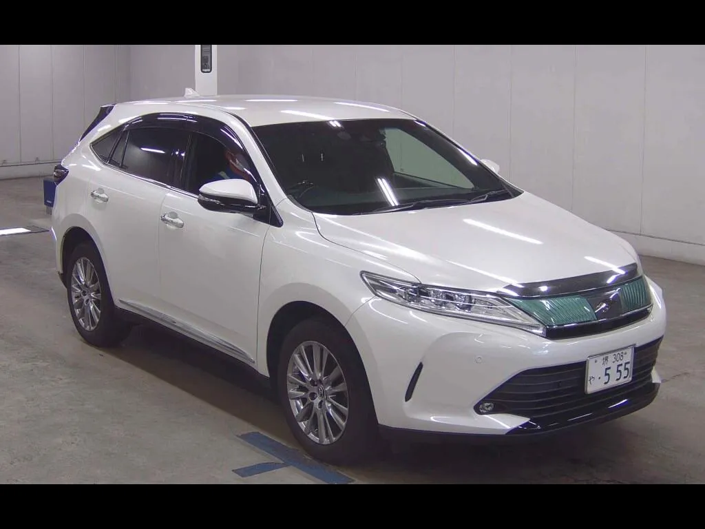 TOYOTA HARRIER PREMIUM