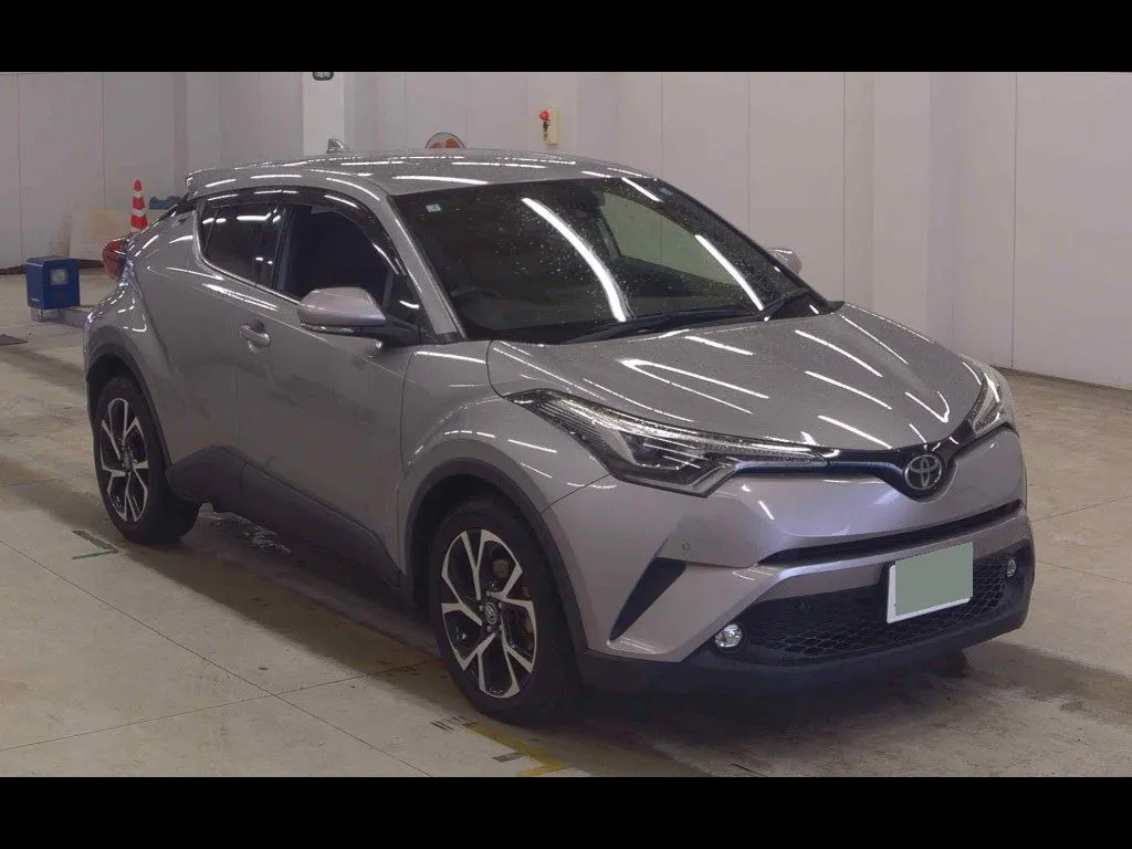 TOYOTA C-HR 4WD G-T