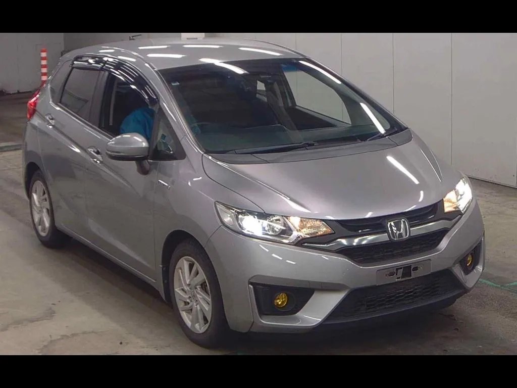 HONDA FIT HYBRID L PACKAGE