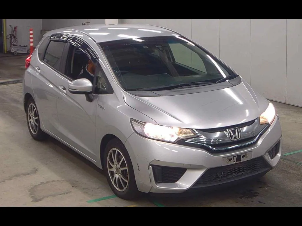 HONDA FIT HYBRID F PACKAGE