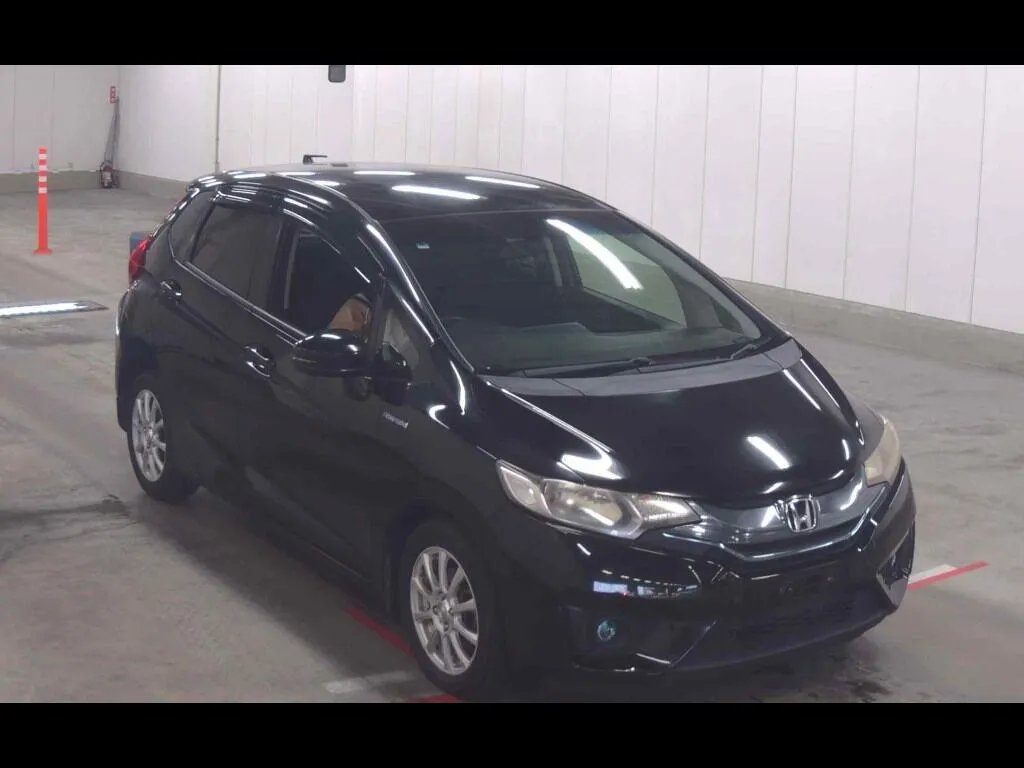 HONDA FIT HYBRID F PACKAGE