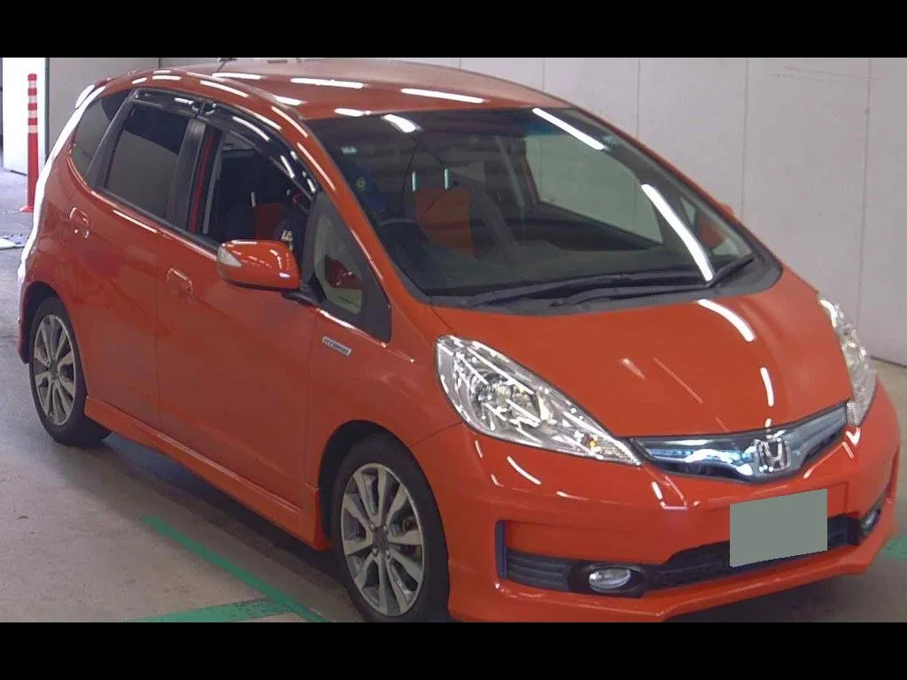 HONDA FIT HYBRID RS