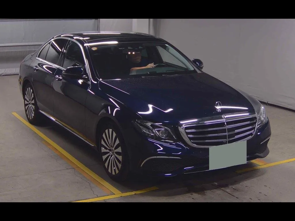 MERCEDES BENZ E-CLASS 4D 4WD OTHERS