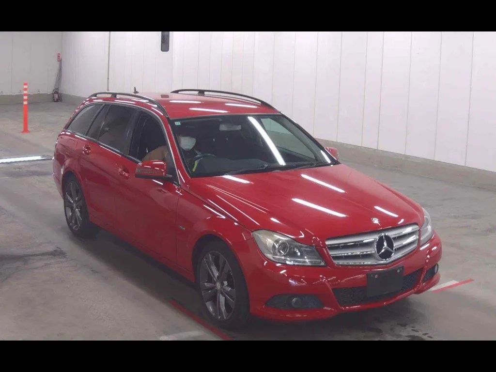 MERCEDES BENZ C-CLASS STATIONWAGON C200 BLUEEFFICIENCY STATIONWAGON