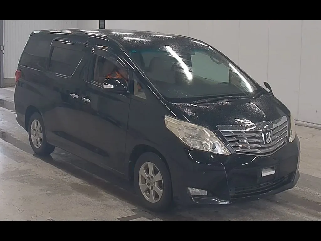 TOYOTA ALPHARD 4WD 240X
