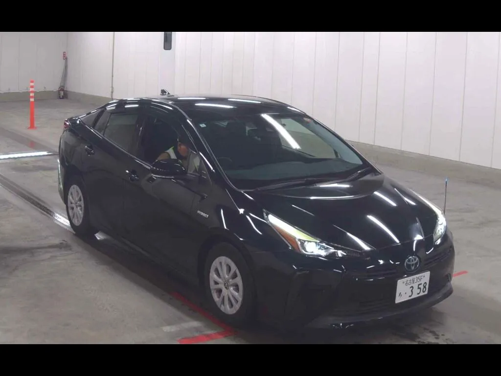 TOYOTA PRIUS 5D S