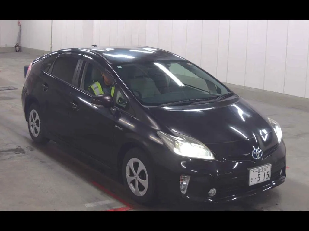 TOYOTA PRIUS 5D S