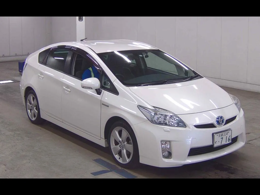 TOYOTA PRIUS 5D S TOURING SELECTION