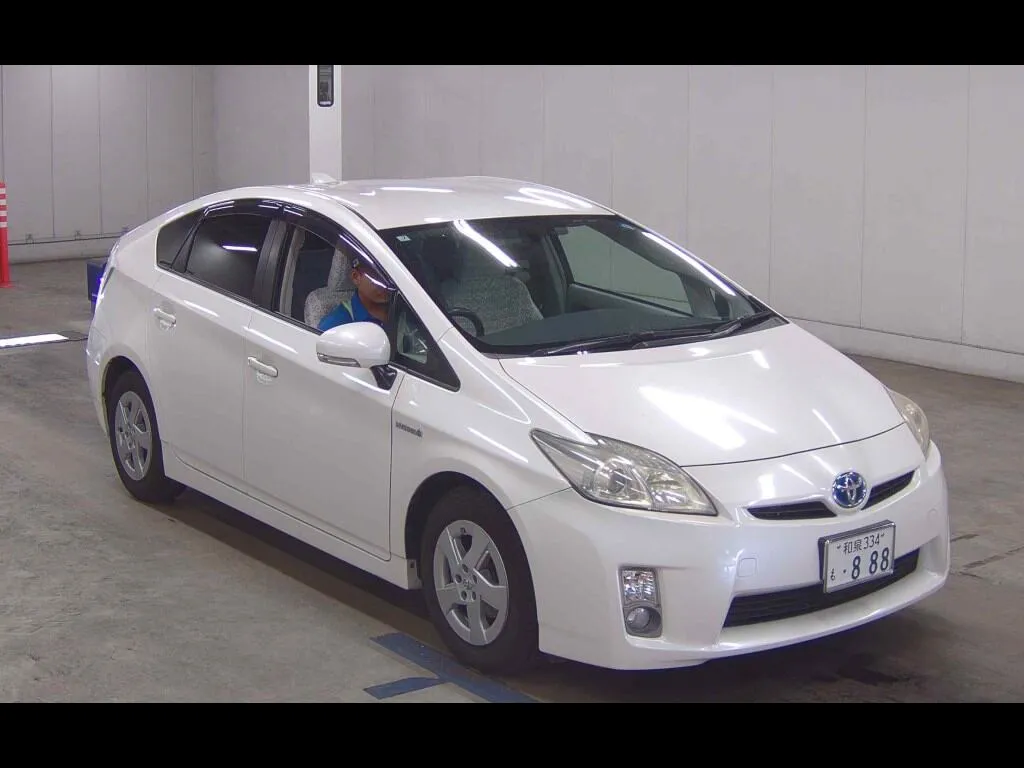 TOYOTA PRIUS 5D G