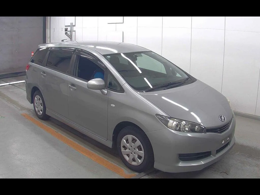 TOYOTA WISH 4WD 1.8X HID SELECTION