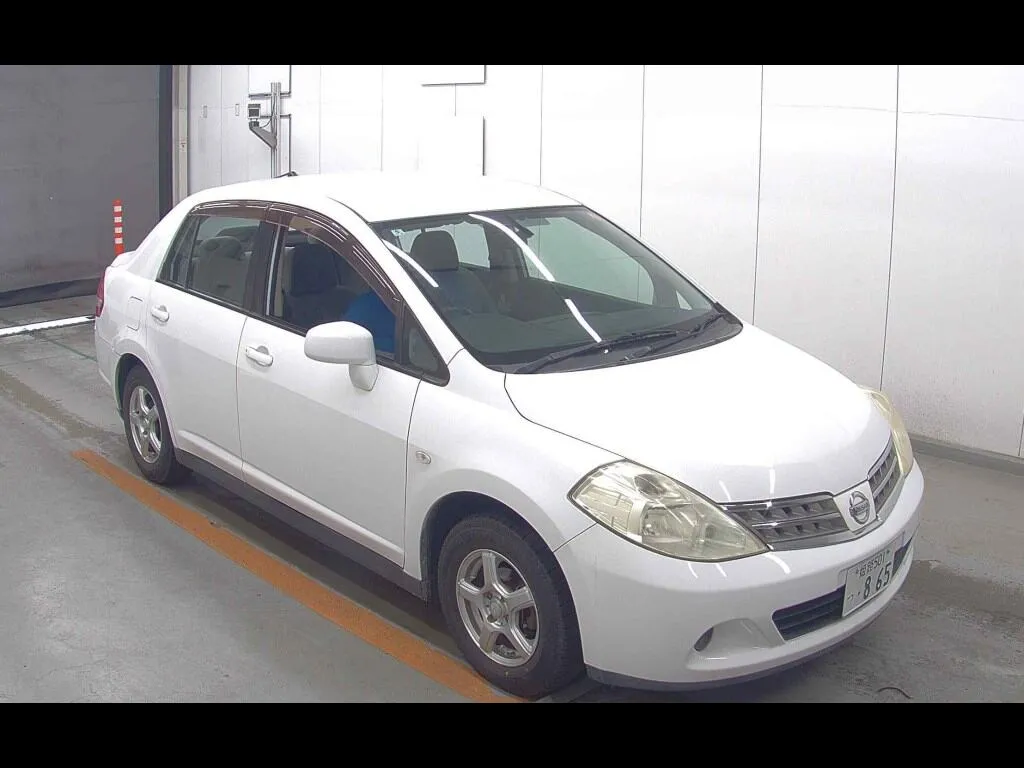 NISSAN TIIDA LATIO 15B