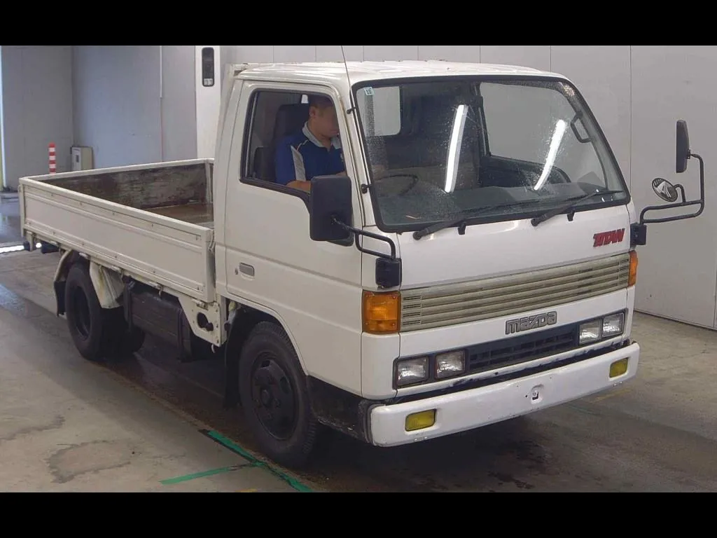 MAZDA TITAN TRUCK 2D
