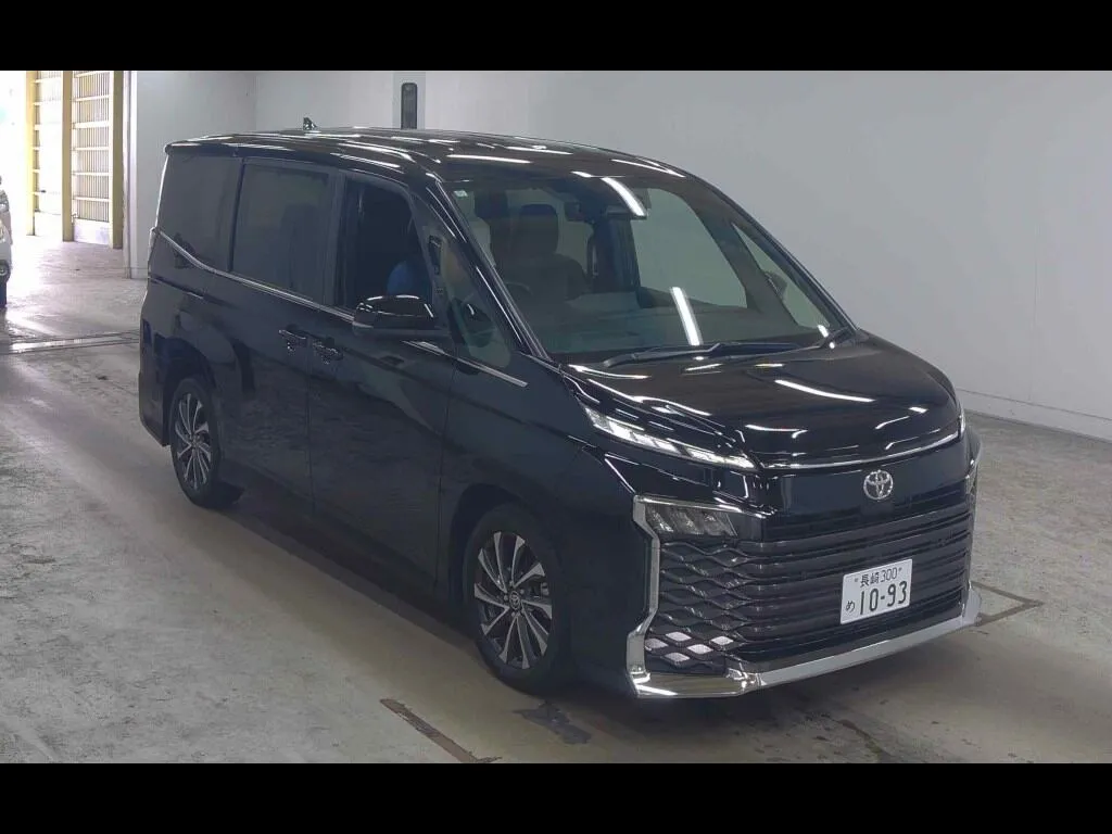 TOYOTA VOXY S-Z