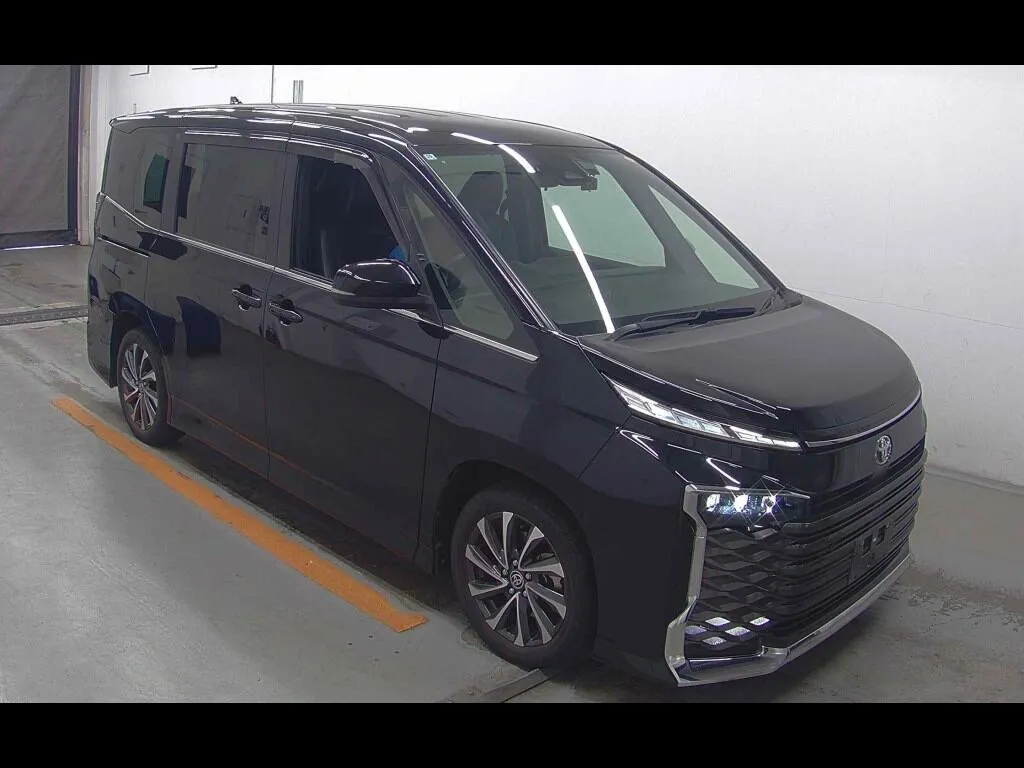 TOYOTA VOXY S-Z