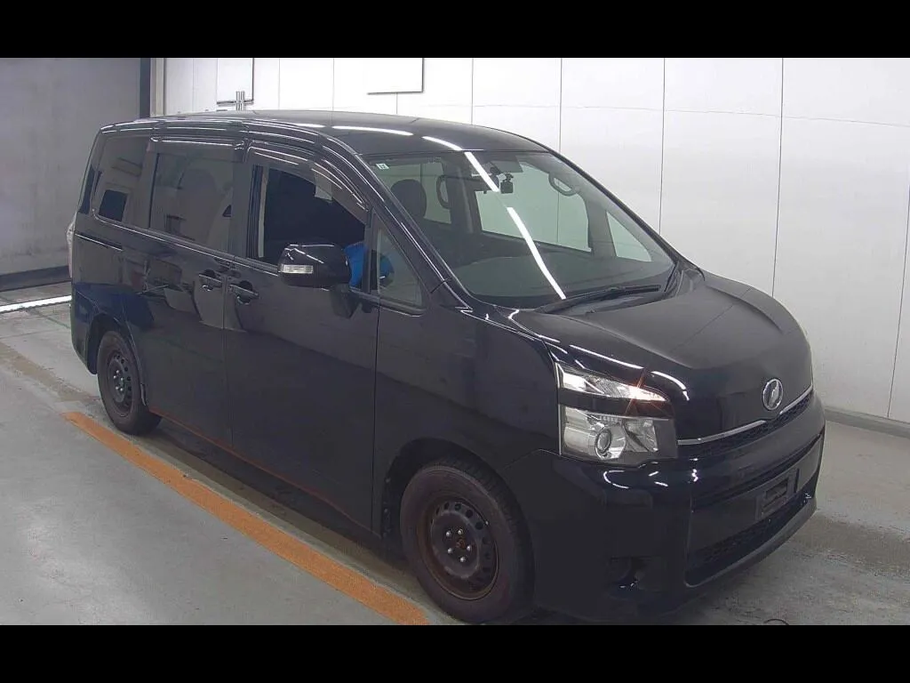 TOYOTA VOXY X L EDITION