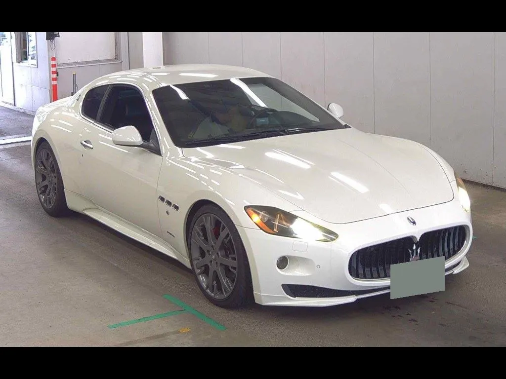 MASERATI GRANTURISMO S
