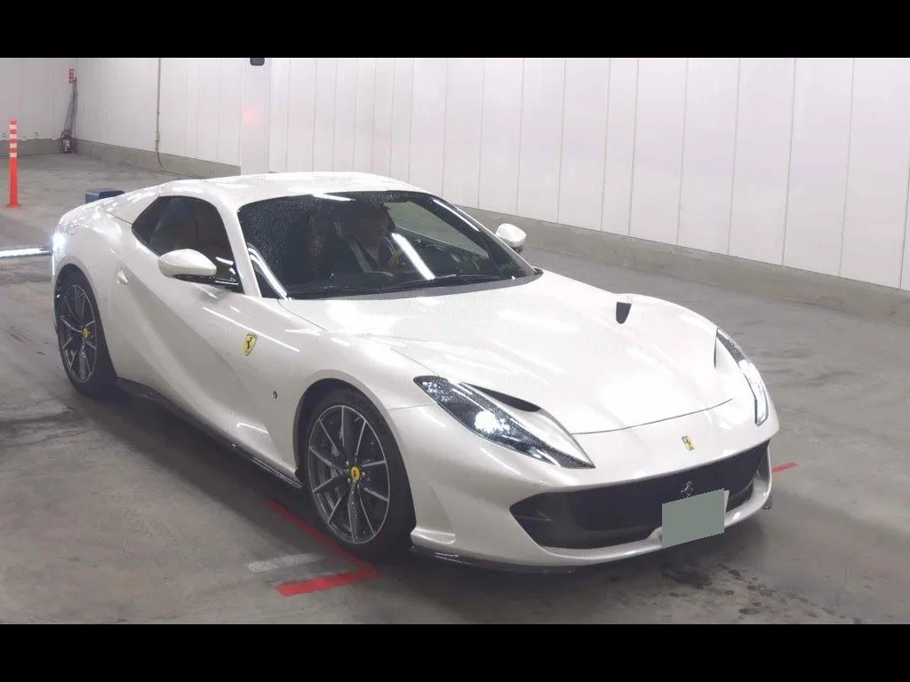 FERRARI 812 GTS
