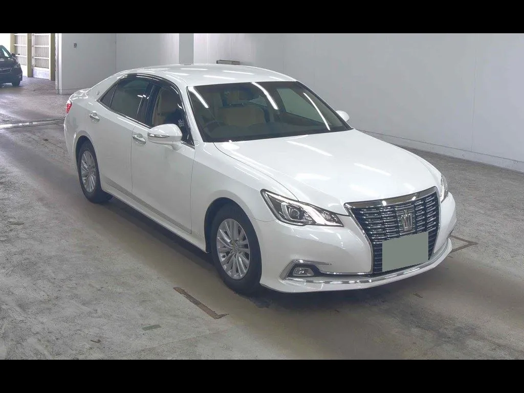 TOYOTA CROWN 4D ROYAL SALOON