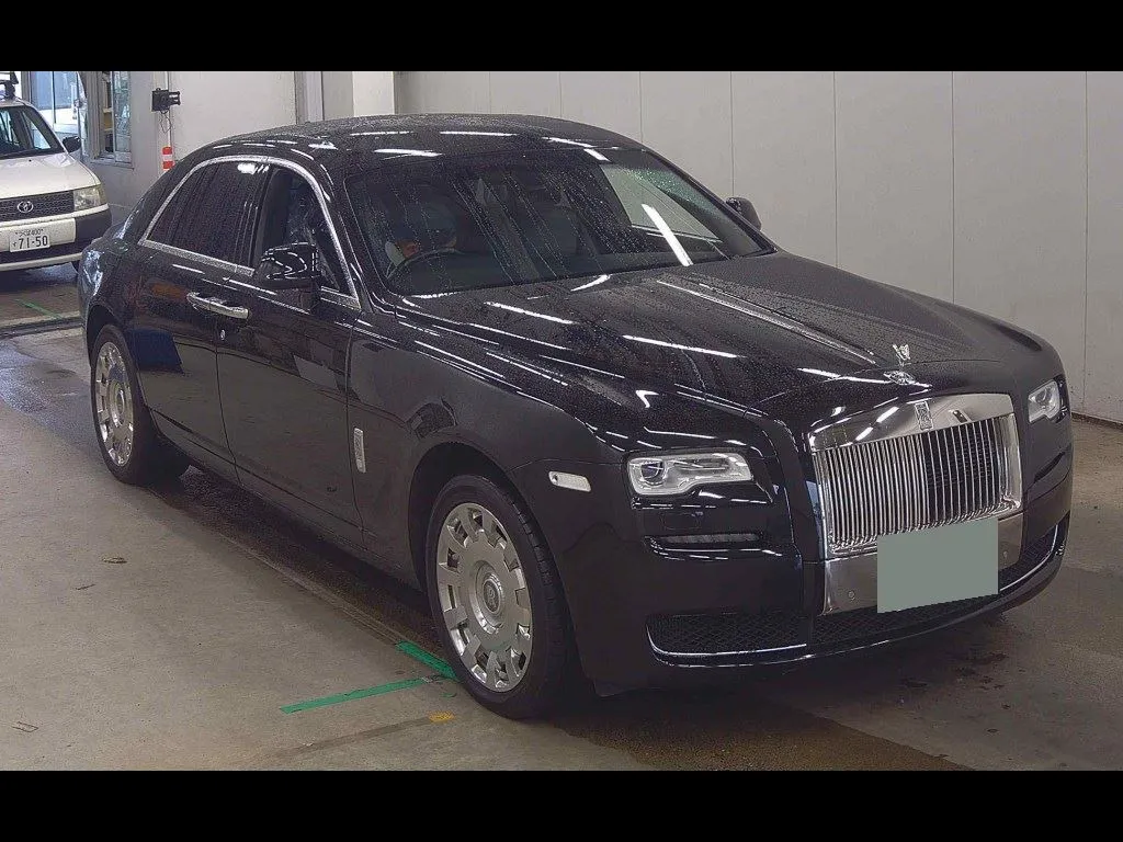 ROLLS-ROYCE GHOST BASE GRADE
