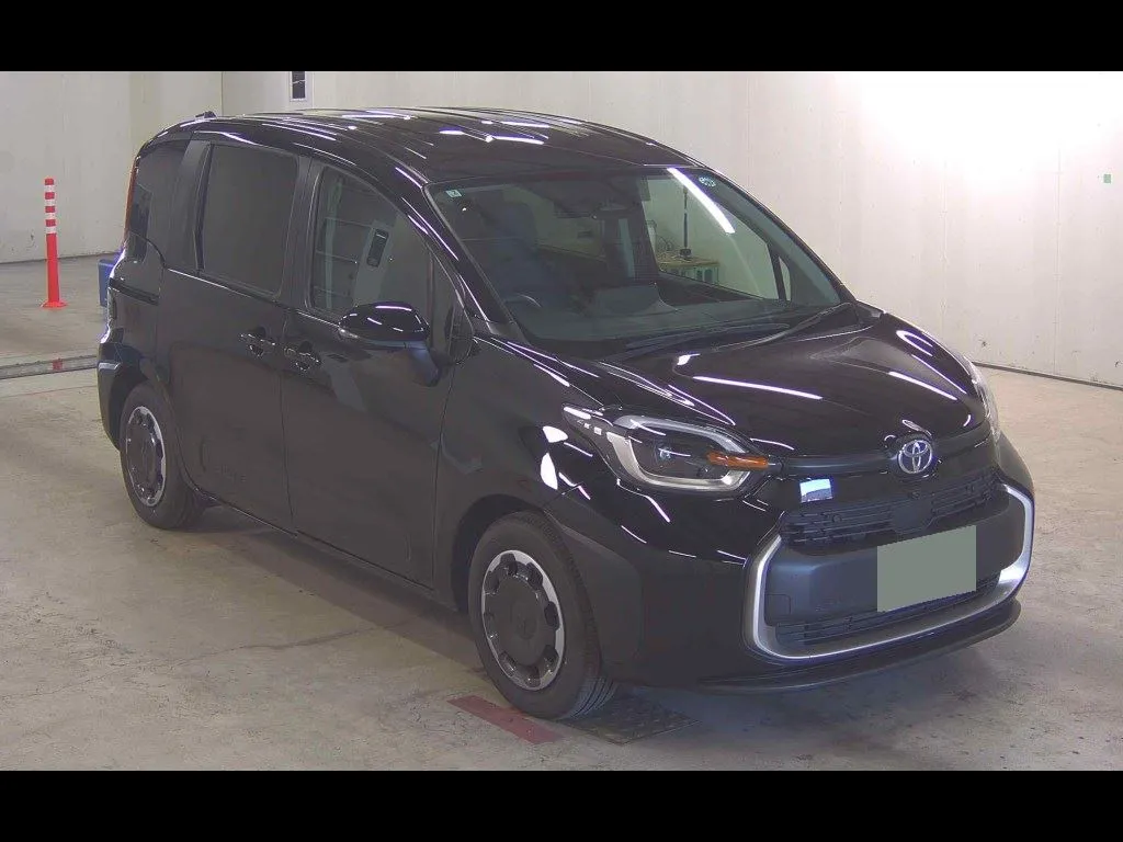 TOYOTA SIENTA HYBRID Z