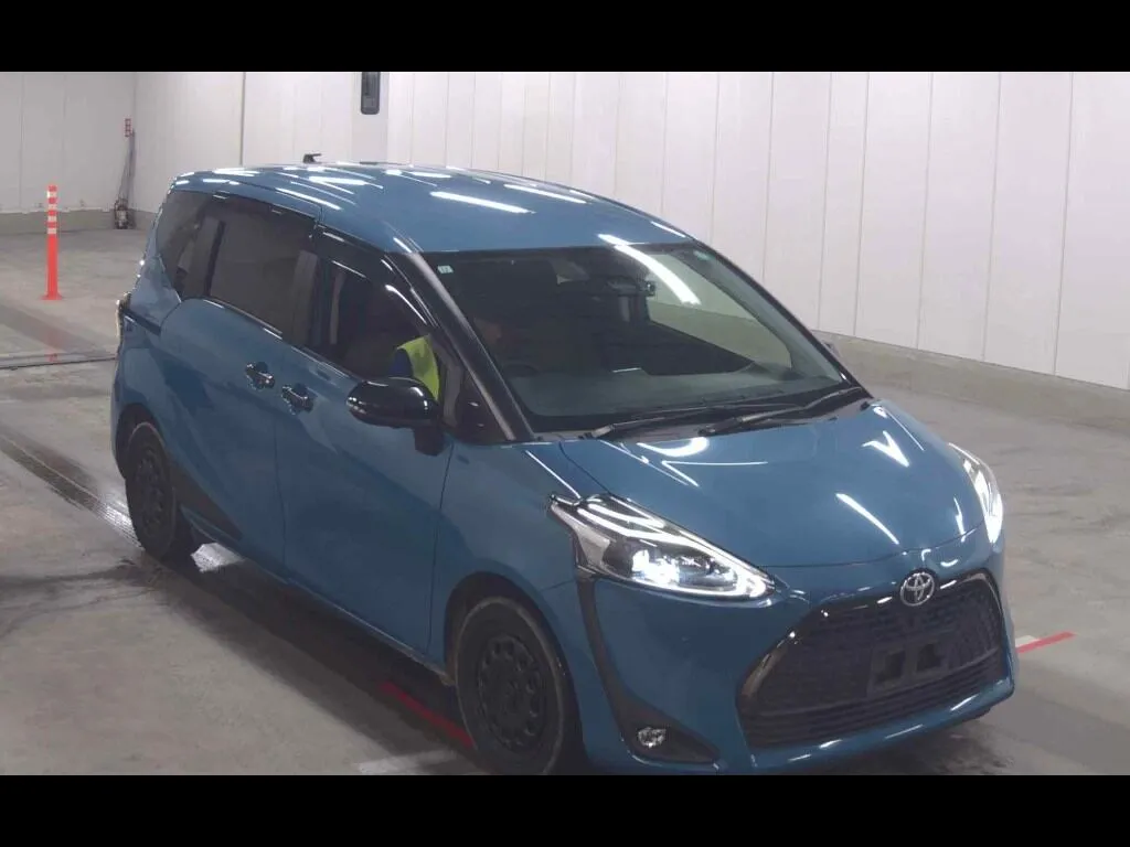 TOYOTA SIENTA FUNBASE G GLAMPER
