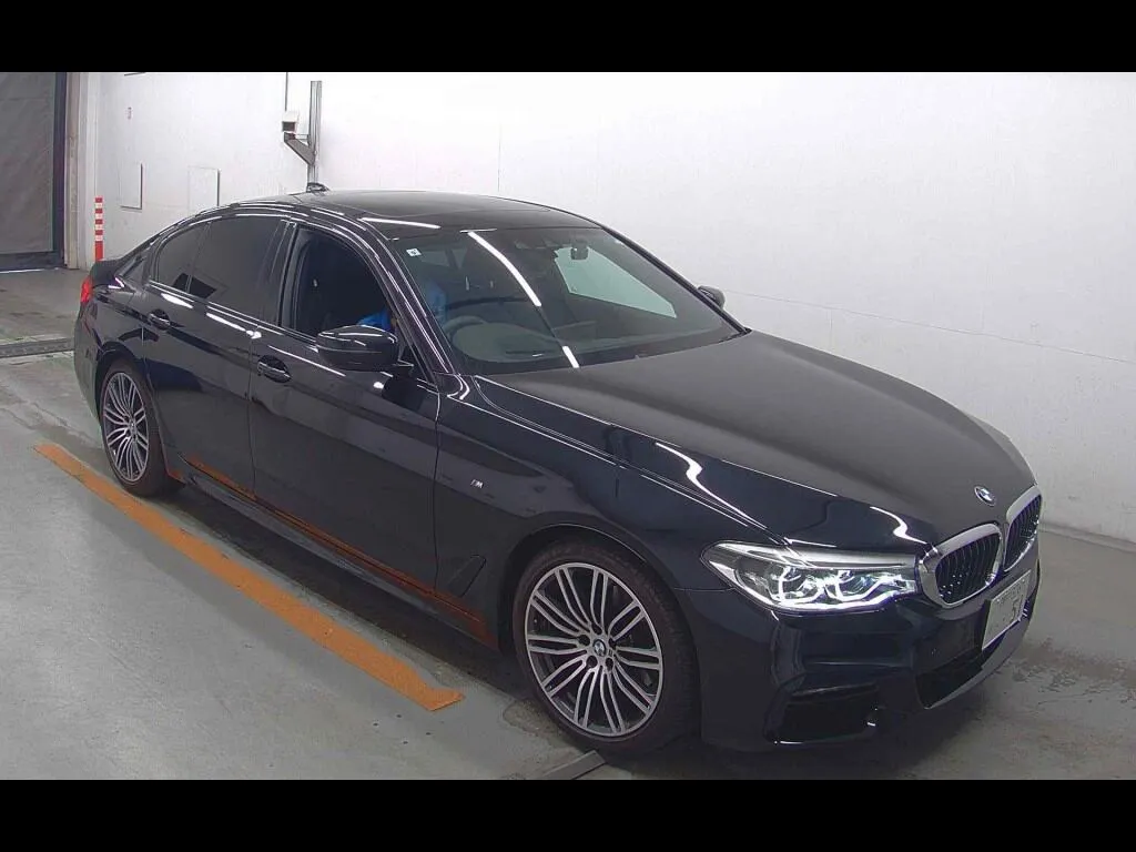 BMW 5 SERIES 4D 523I M-SPORT