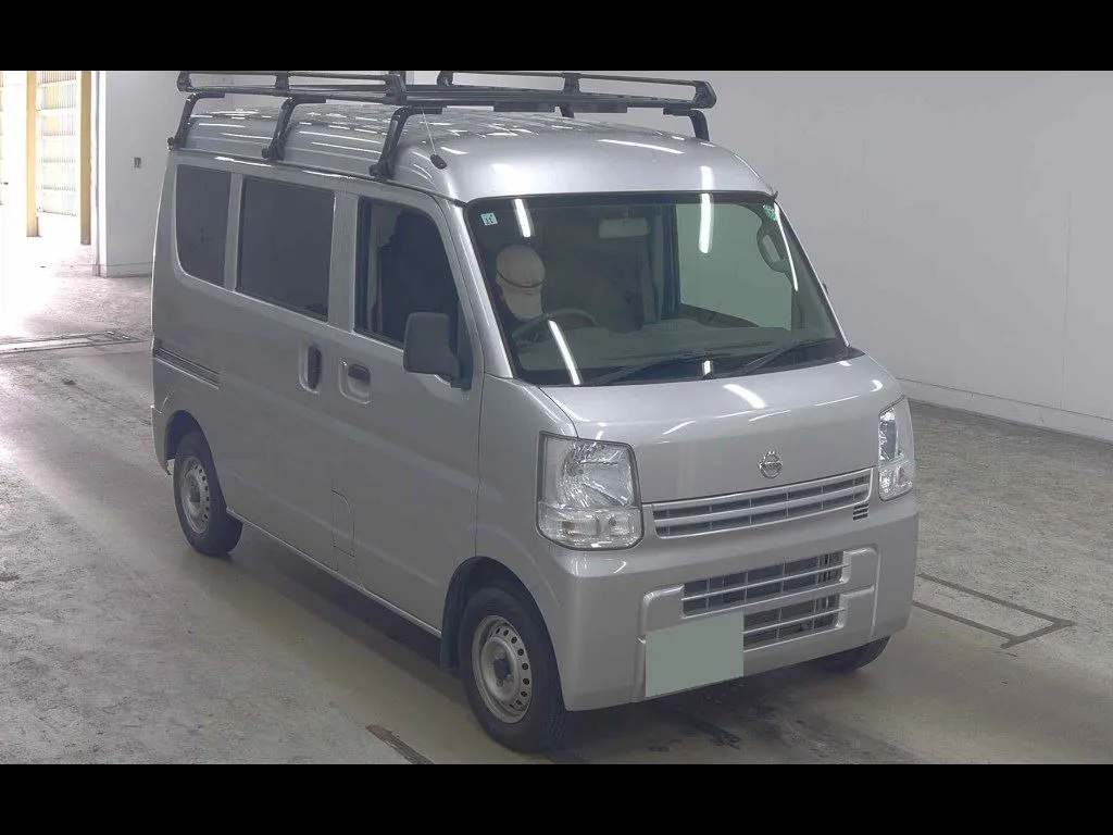 NISSAN CLIPPER VAN DX