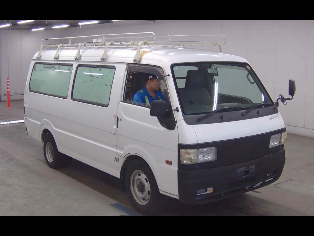 MAZDA BRAWNY VAN 4D LONG CD
