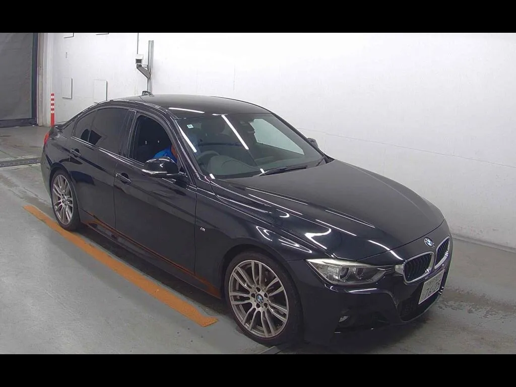 BMW 3 SERIES 4D 320I M-SPORT