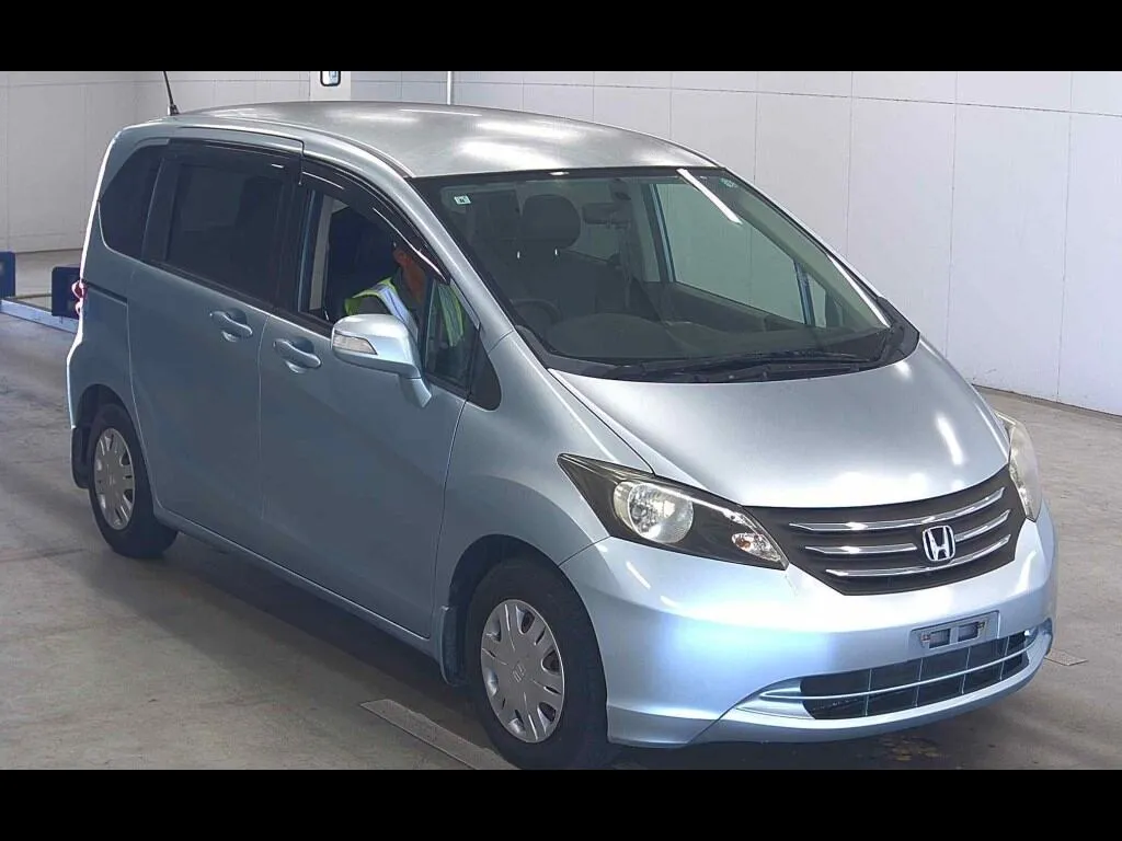 HONDA FREED G JUST SELECTION