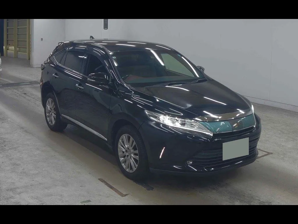 TOYOTA HARRIER PREMIUM