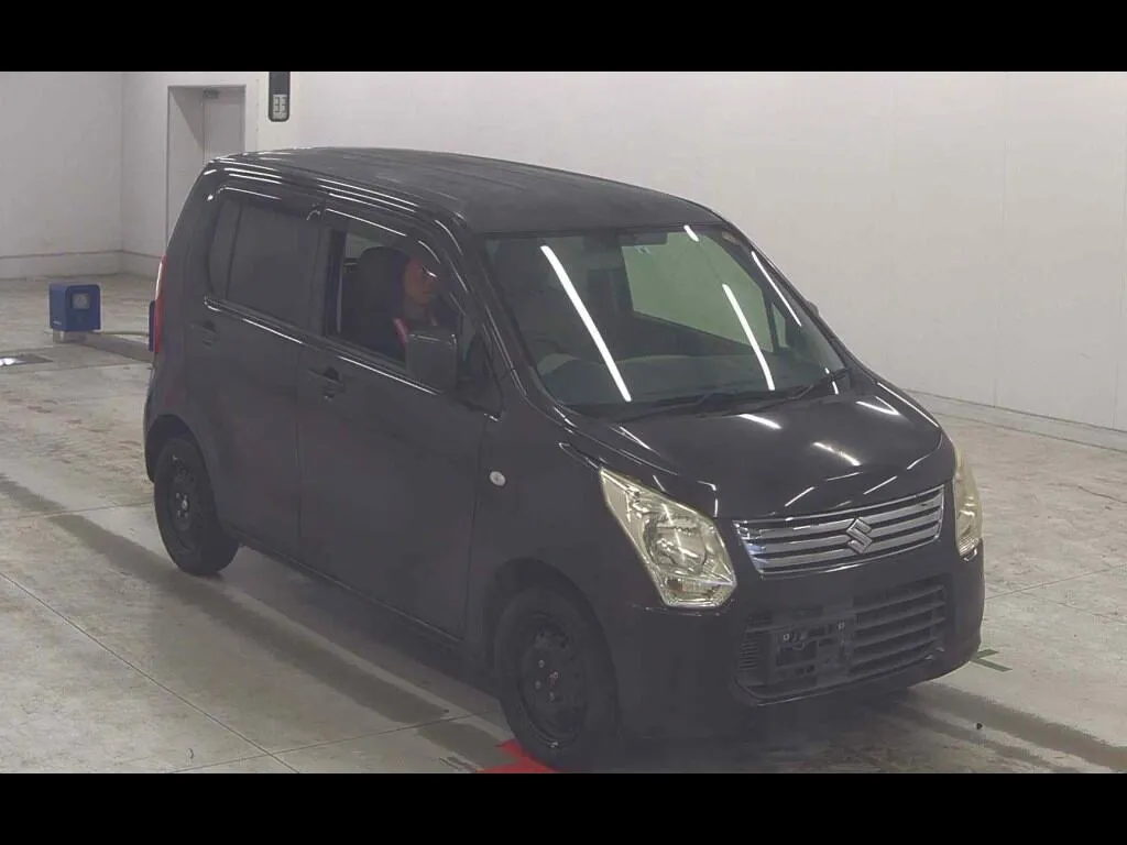 SUZUKI WAGON R 5D FX