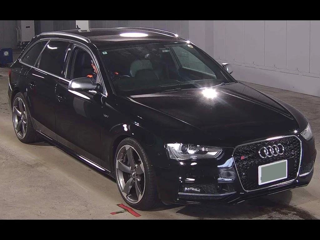 AUDI S4 AVANT 4WD