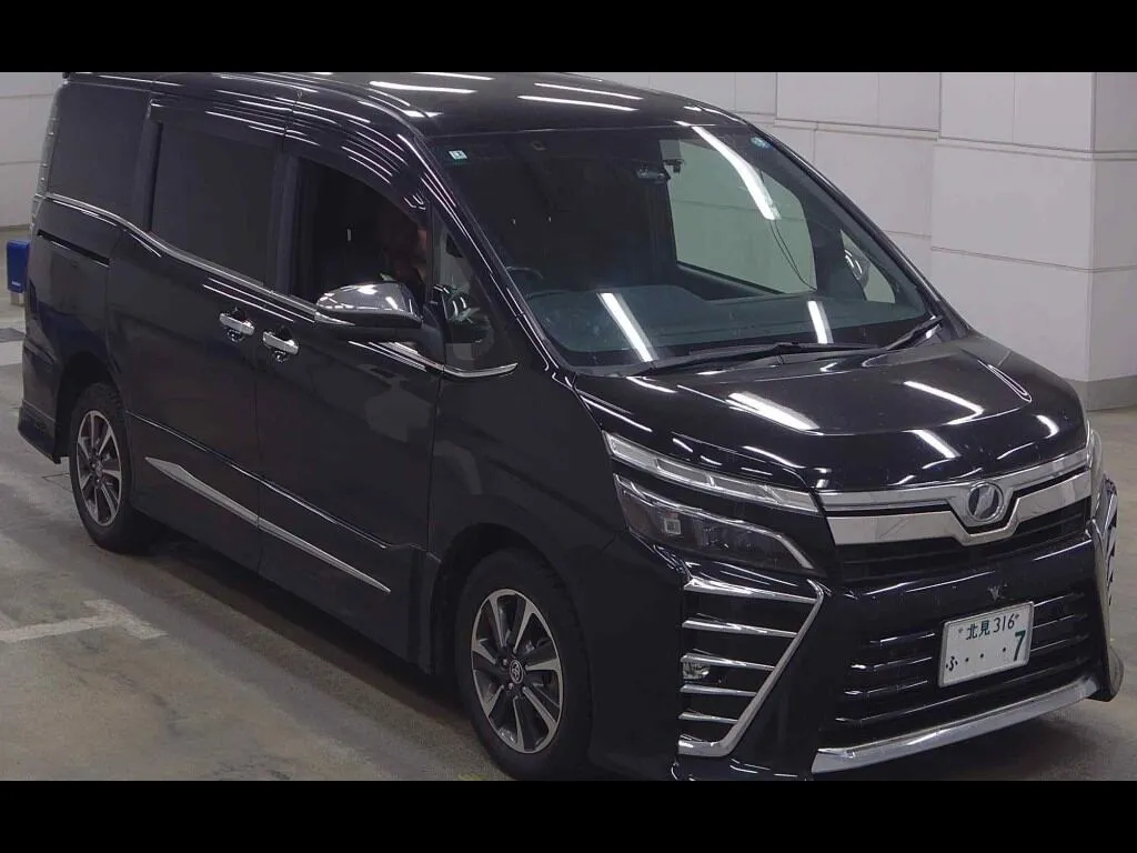 TOYOTA VOXY 4WD ZS KIRAMEKI Ⅱ
