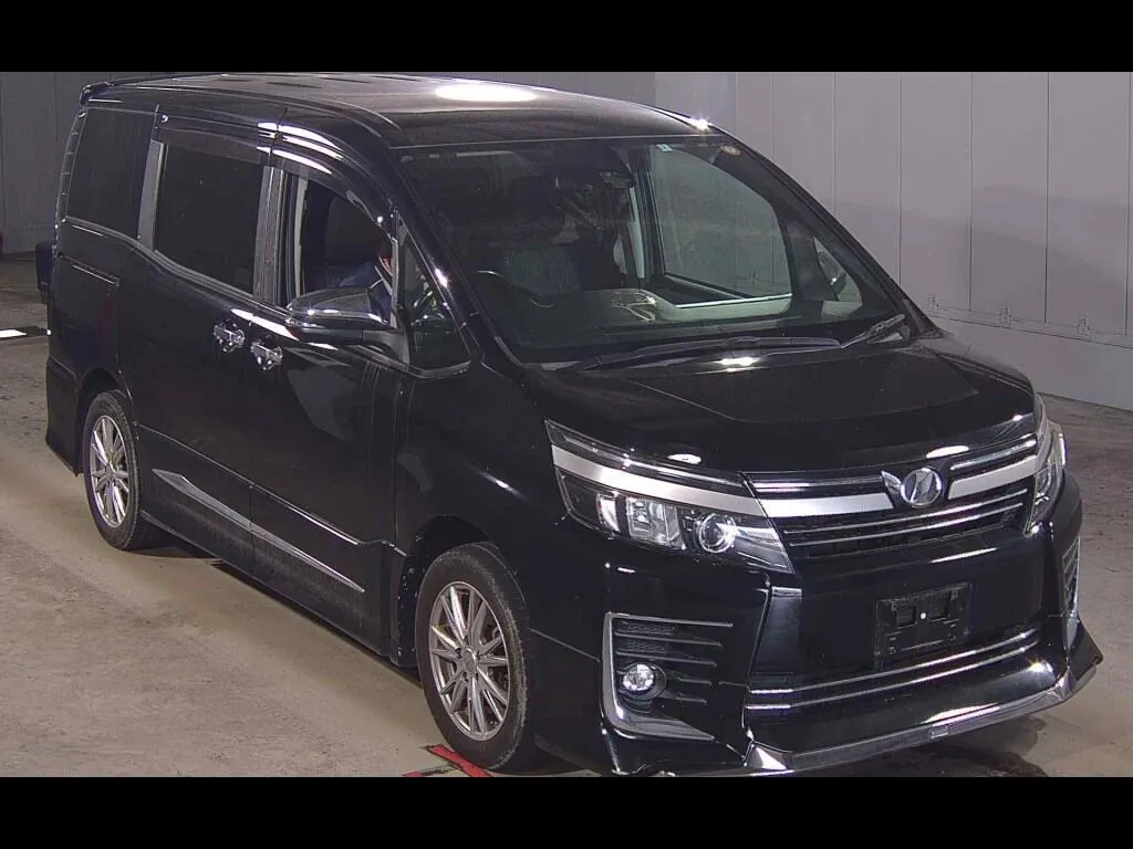 TOYOTA VOXY ZS KIRAMEKI Ⅱ