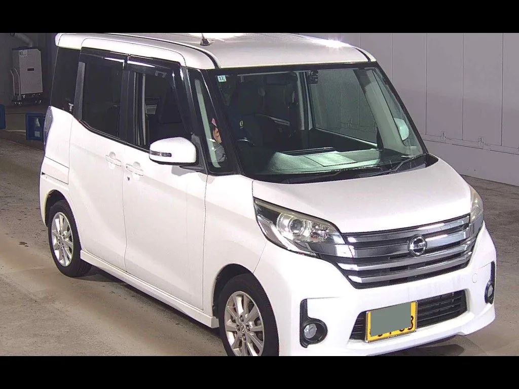 NISSAN DAYZ ROOX HIGHWAY STAR X