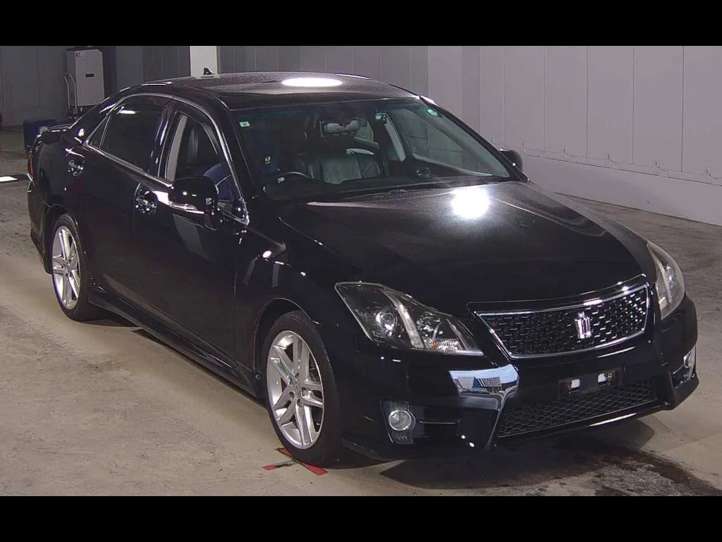 TOYOTA CROWN 4D 2.5 ATHLETE ANNIVERSARY EDITION