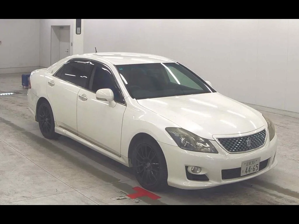 TOYOTA CROWN 4D 2.5 ATHLETE NAVI PACKAGE